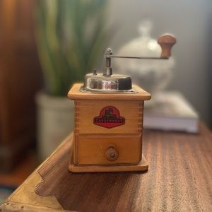 HP🎉 Vintage Zassenhaus coffee grinder Germany